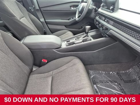 Used 2025 Honda Accord SE image 31