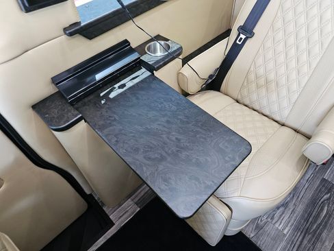 Used 2019 Mercedes-Benz Sprinter 3500 image 57