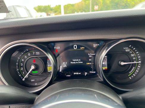 Used 2023 Jeep Wrangler Unlimited Rubicon 4xe image 21