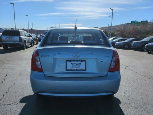 Used 2011 Hyundai Accent GLS w/ Premium Pkg 4 image 5