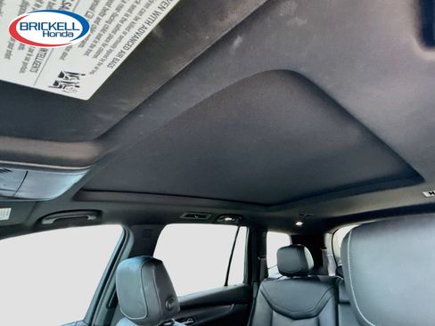 Used 2022 Cadillac XT6 Luxury FWD image 29