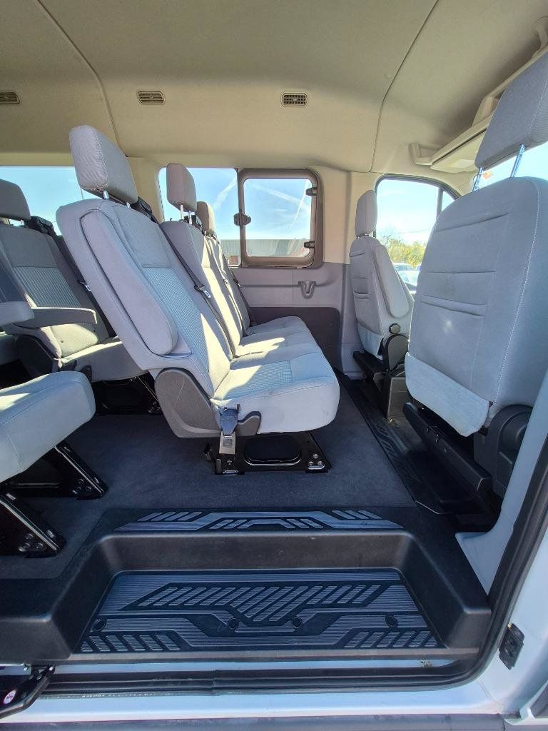 Used 2018 Ford Transit 350 XLT RWD image 17