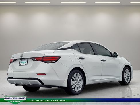 Used 2024 Nissan Sentra S FWD image 4