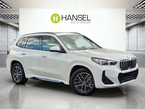 New 2026 BMW X1 xDrive28i w/ Technology Package AWD/4WD image 1