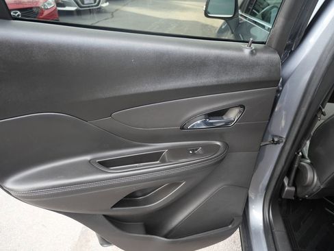 Used 2019 Buick Encore Preferred image 24