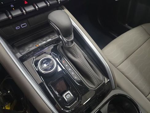 New 2025 Chevrolet Colorado ZR2 w/ Off-Road Front Bumper Package image 18