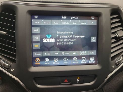 Used 2022 Jeep Cherokee Latitude Lux w/ Sun & Sound Group image 40