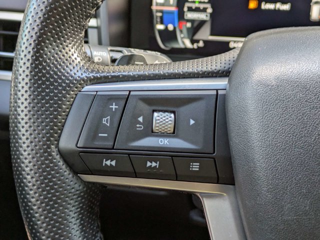 Used 2024 Mitsubishi Outlander SE FWD image 28