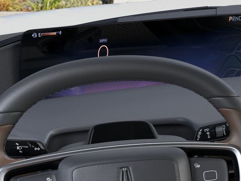 New 2026 Lincoln Navigator Reserve AWD/4WD image 13