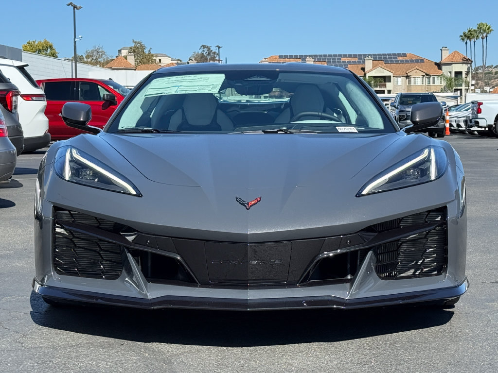 New 2027 Chevrolet Corvette Grand Sport X w/ Stealth Interior Trim Package AWD/4WD image 4