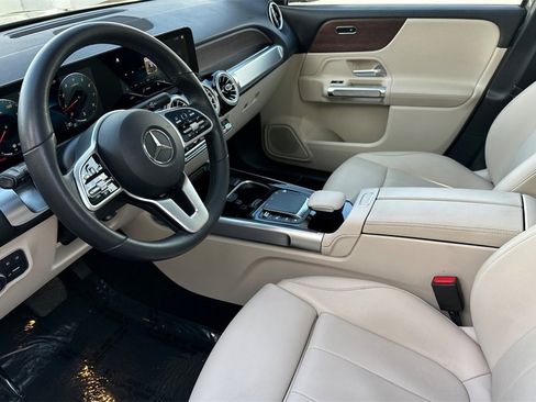 Certified 2022 Mercedes-Benz GLB 250 image 10