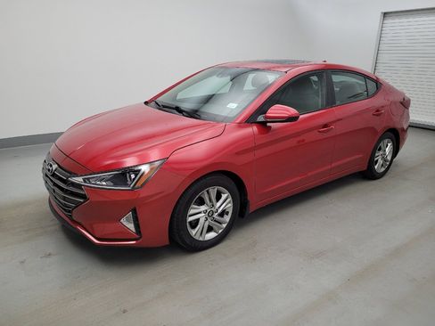 Used 2020 Hyundai Elantra Value Edition w/ Winter Weather Package FWD image 2
