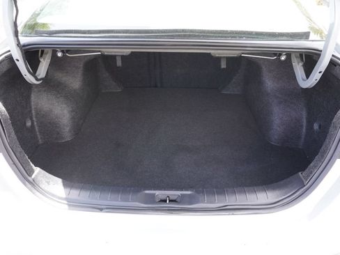 Certified 2024 Nissan Altima 2.5 SV FWD image 8