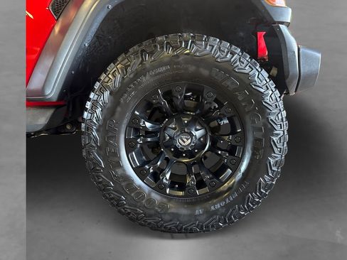 Used 2018 Jeep Wrangler Unlimited Sport S AWD/4WD image 21
