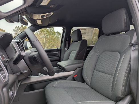 New 2026 RAM 1500 Big Horn AWD/4WD image 14