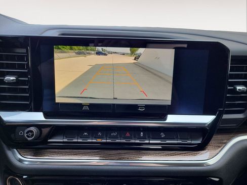 Used 2024 Chevrolet Silverado 1500 LT Trail Boss image 14