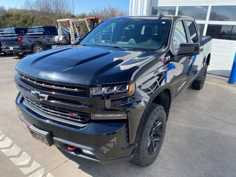 Used 2019 Chevrolet Silverado 1500 LT Trail Boss image 1