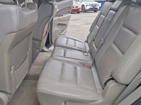 Used 2013 Dodge Durango Crew RWD image 9