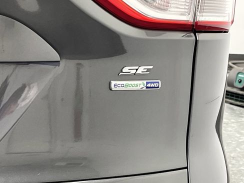 Used 2015 Ford Escape SE AWD/4WD image 26