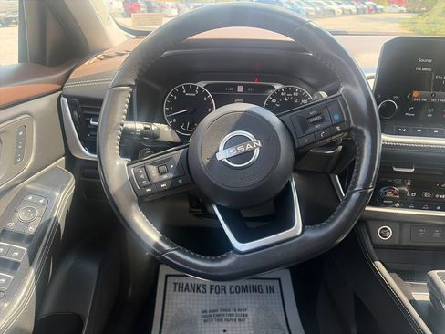 Used 2022 Nissan Rogue SL w/ SL Premium Package AWD/4WD image 15