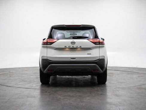 Used 2025 Nissan Rogue SV AWD/4WD image 7