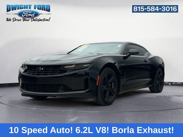 Used 2021 Chevrolet Camaro LT RWD image 1