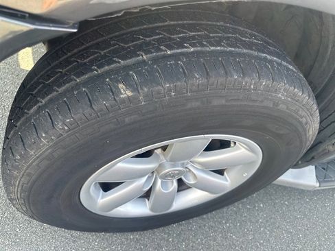 Used 2011 Nissan Armada SV w/ Driver Pkg image 9