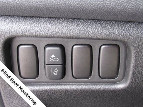 Used 2024 Mitsubishi Outlander Sport LE image 14