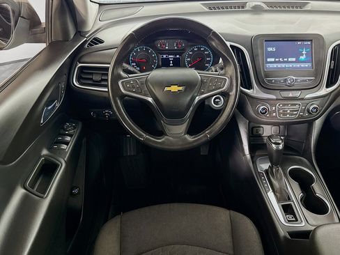Used 2018 Chevrolet Equinox LT image 16