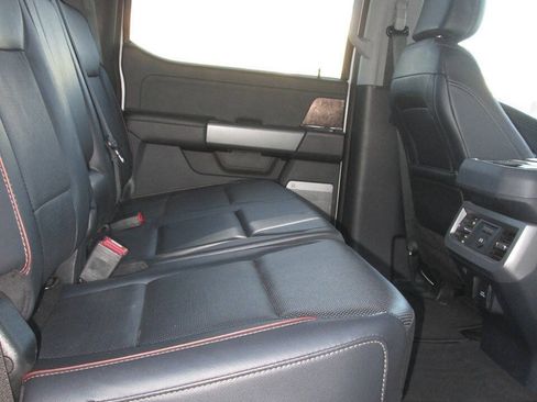 Used 2024 Ford F250 Lariat AWD/4WD image 33