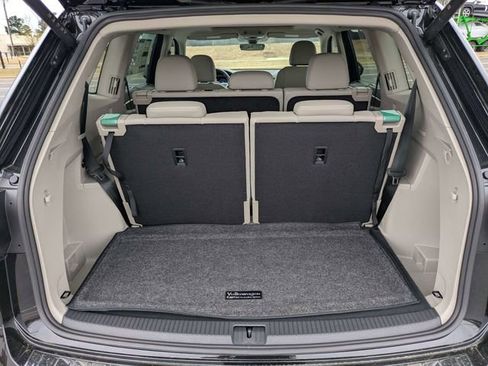 New 2026 Volkswagen Atlas SE FWD image 13