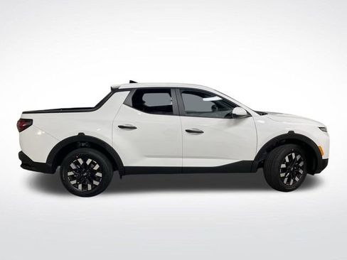 New 2026 Hyundai Santa Cruz SE image 2