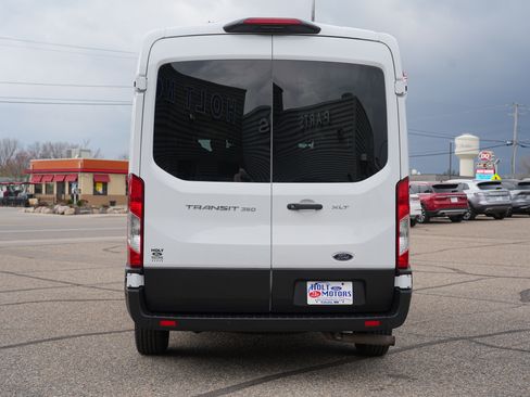 Used 2023 Ford Transit 350 XLT RWD image 4