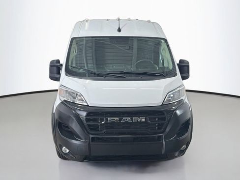 Used 2025 RAM ProMaster 2500 w/ Convenience Group FWD image 2