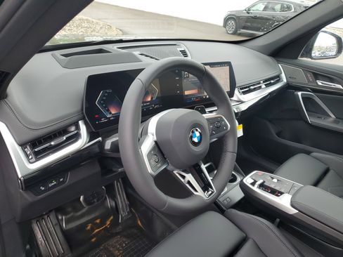 New 2026 BMW X1 xDrive28i w/ Technology Package AWD/4WD image 10