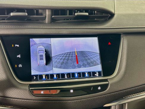 Used 2020 Cadillac XT5 Sportv AWD/4WD image 8
