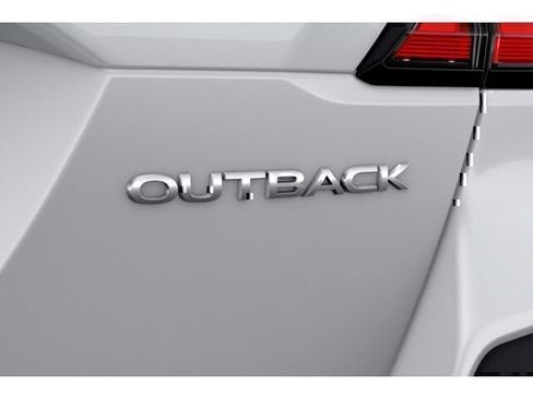 New 2025 Subaru Outback Limited image 12
