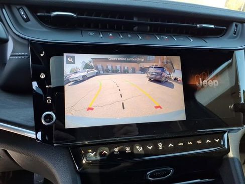 New 2026 Jeep Grand Cherokee L Limited image 14