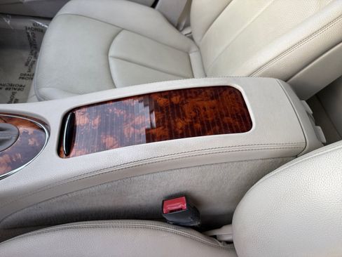 Used 2006 Mercedes-Benz E 350 Sedan image 14