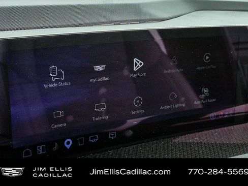 Certified 2025 Cadillac Escalade ESV V w/ LPO, ONYX Package AWD/4WD image 14