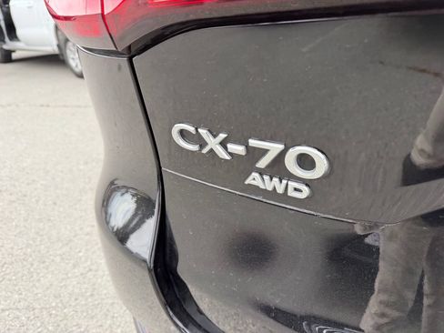Used 2025 MAZDA CX-70 3.3 Turbo w/ Preferred Package AWD/4WD image 5