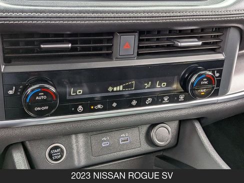 Used 2023 Nissan Rogue SV w/ SV Premium B Package FWD image 22