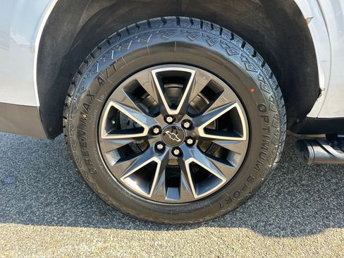 Used 2023 Chevrolet Tahoe Z71 image 19