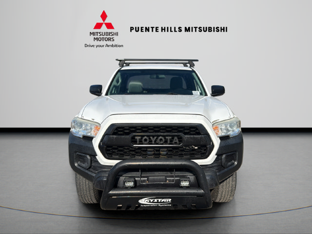 Used 2016 Toyota Tacoma SR RWD image 2