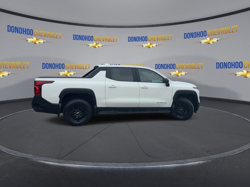 Used 2024 Chevrolet Silverado EV W/T AWD/4WD image 12