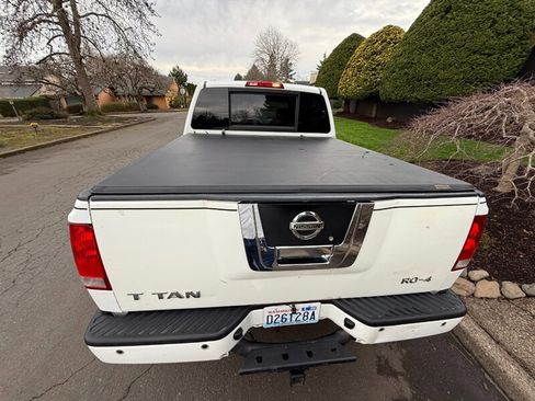 Used 2012 Nissan Titan PRO-4X image 8