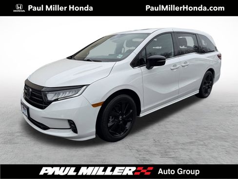 Used 2023 Honda Odyssey Sport image 1