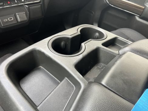 Used 2020 Chevrolet Silverado 1500 LT w/ All-Star Edition image 43