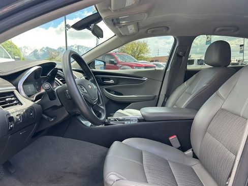 Used 2018 Chevrolet Impala LS FWD image 24