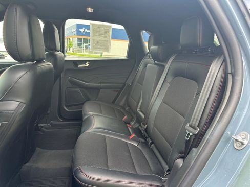 Used 2025 Ford Escape ST-Line Select w/ Tech Pack #1 AWD/4WD image 15